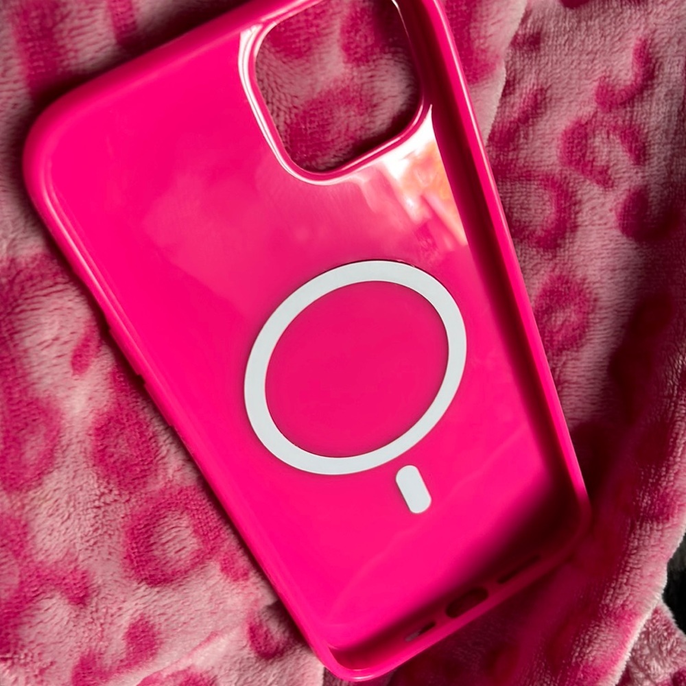 Pink Velvet Caviar Even Hotter Pink Phone case iPhone 14+